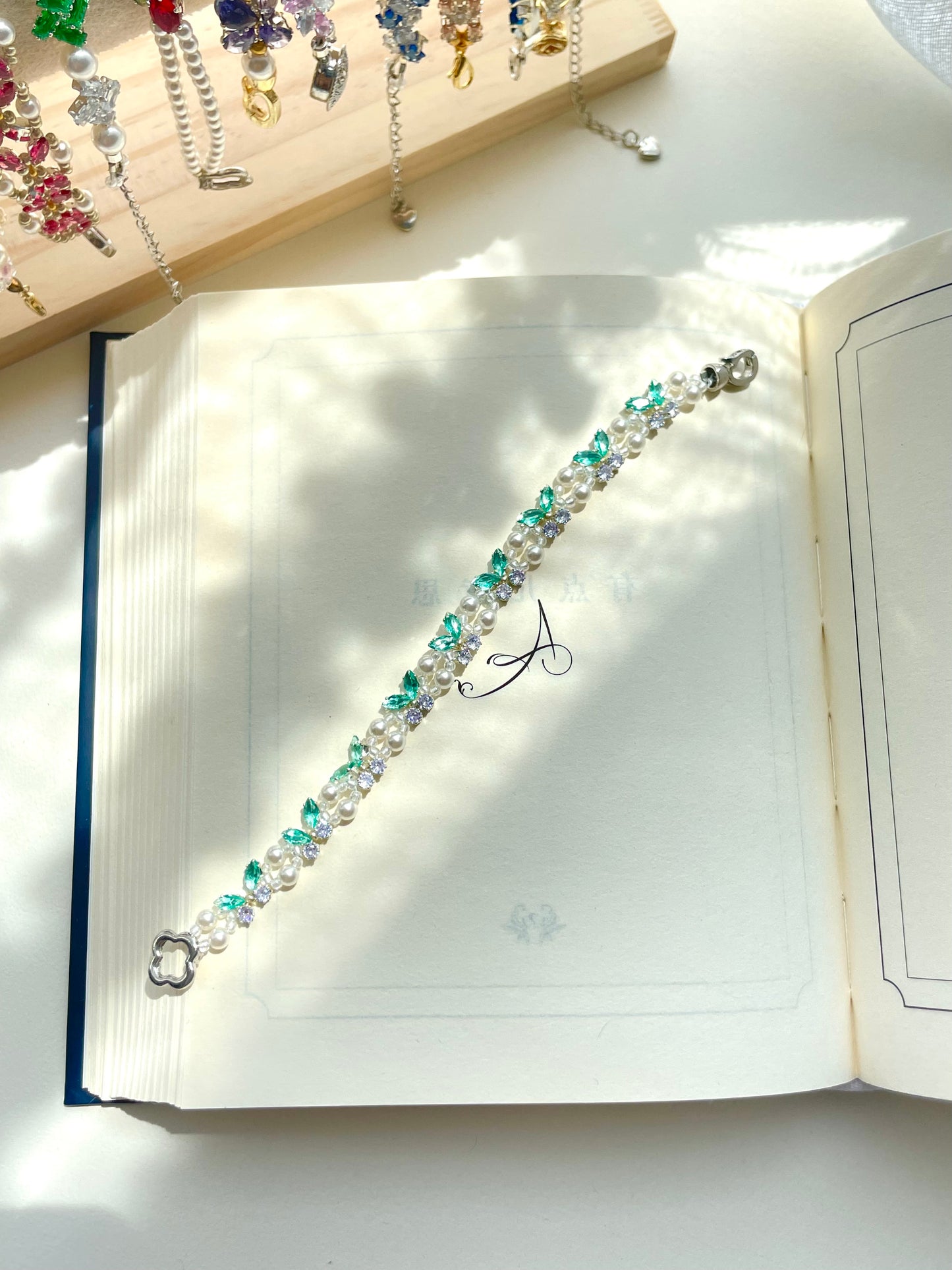 【K09】All-in-One Beginner's Bracelet Making Kit | Premium Zirconia & Faux Pearls | Includes Video Tutorial