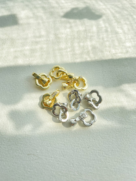 【C02】2PCS Clover-Shaped Clasp with Inlaid Rhinestones|Jewelry Making Supplies for DIY