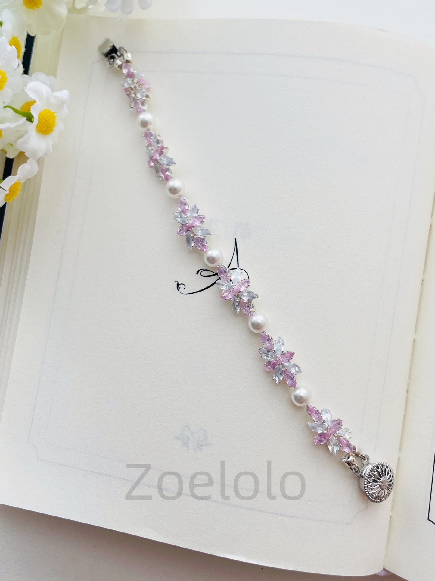 【K05】All-in-One Beginner's Bracelet Making Kit | Premium Zirconia & Faux Pearls | Includes Video Tutorial