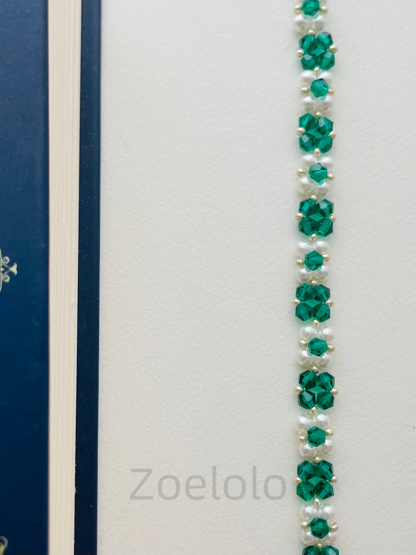 【B21】Peacock Green Crystal & Pearl Stretch Bracelet | Handmade Beaded Jewelry|Vintage Luxe Style